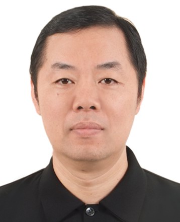 周建成
